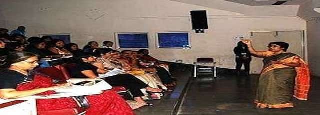 Sir_Vithaldas_Thackersey_College_of_Home_Science